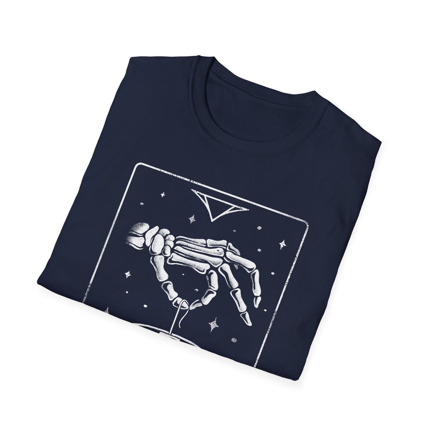 The Tea - Skeleton Tarot Card T-Shirt