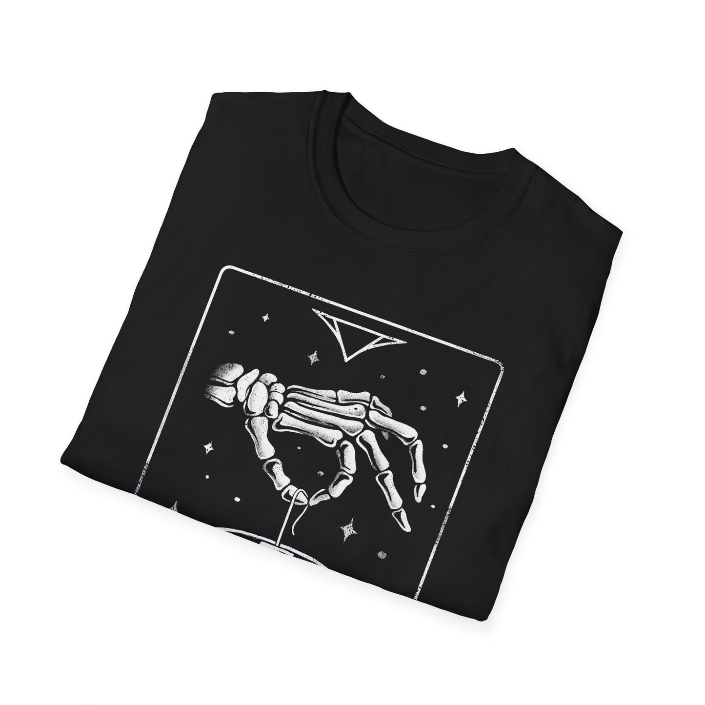 The Tea - Skeleton Tarot Card T-Shirt