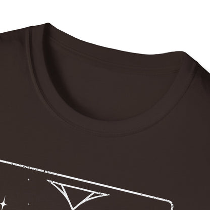 The World — Cat Tarot Card T-Shirt