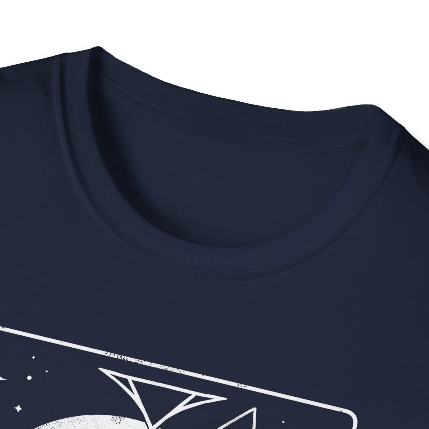 The Magician — Cat Tarot Card T-Shirt